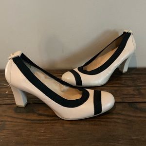 Stuart Weitzman Bromley Patent Leather Heels nude and black